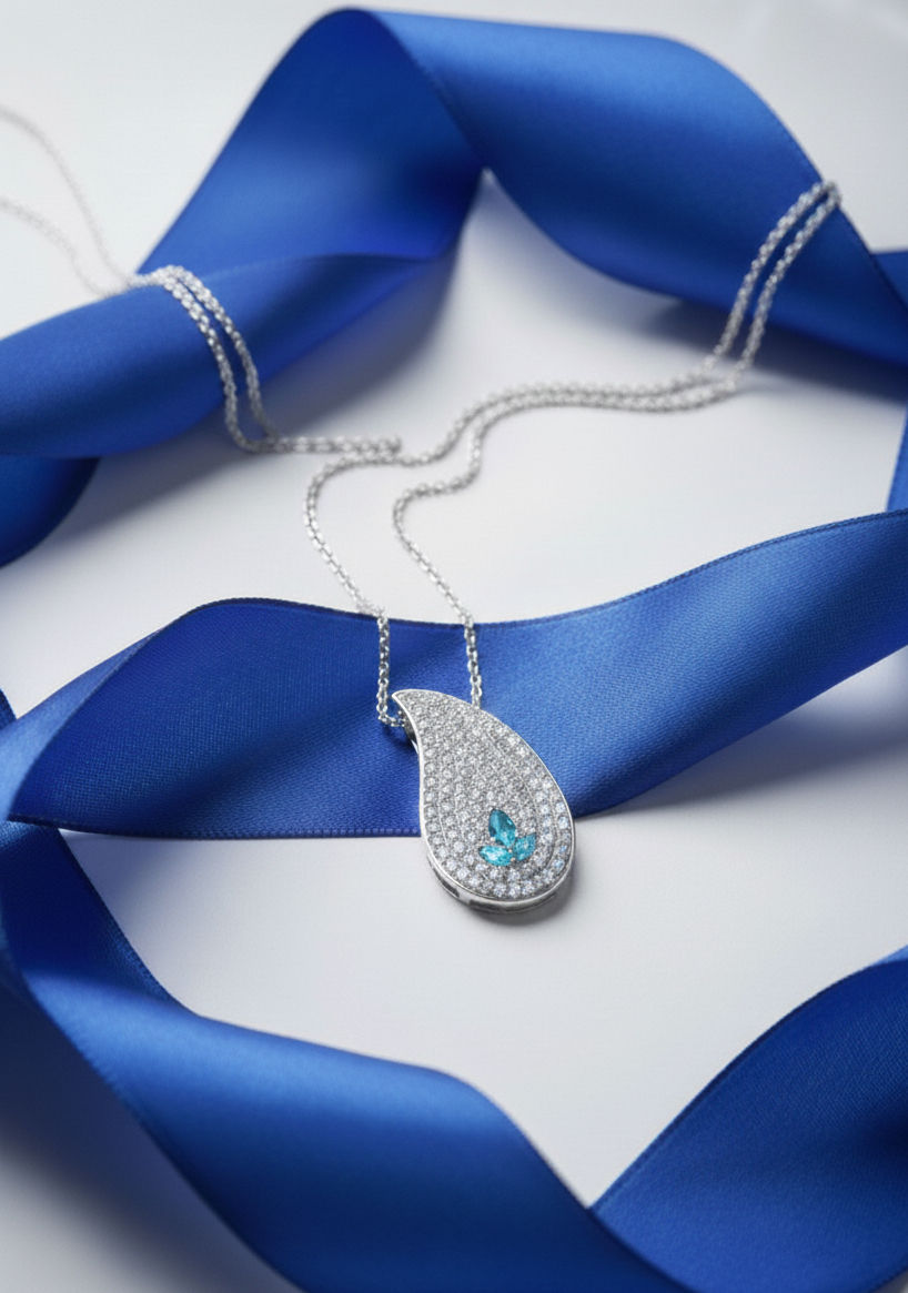 Essence White Necklace with blue 