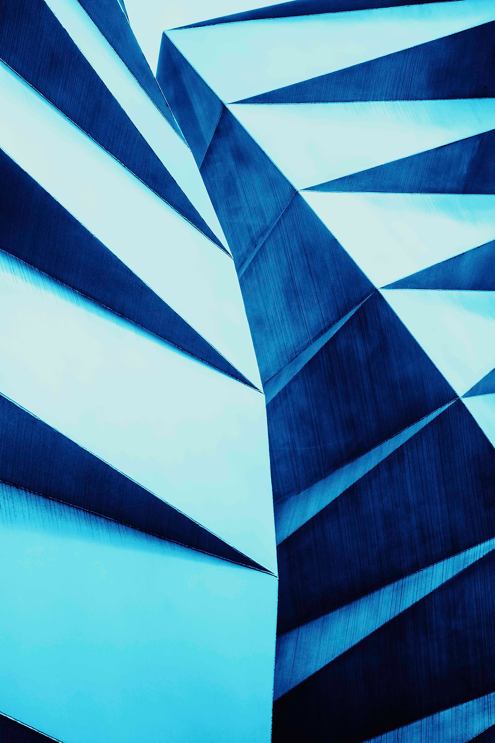 blue-abstract-geometric-art-angel-wings-sculpture-st-pauls-london-deborah-pendell-artist