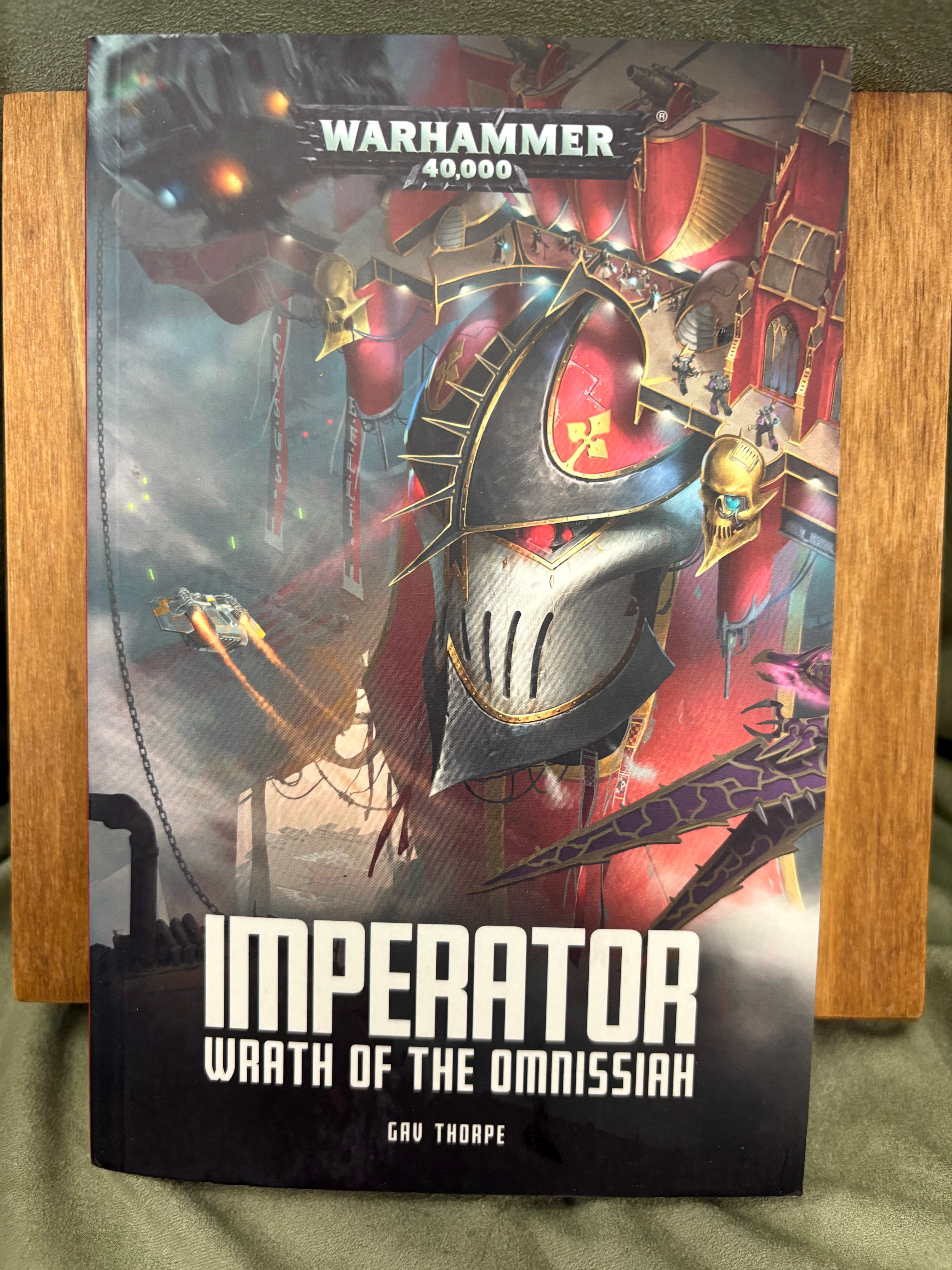 Warhammer: Imperator by Gav Thorpe (paperback)
