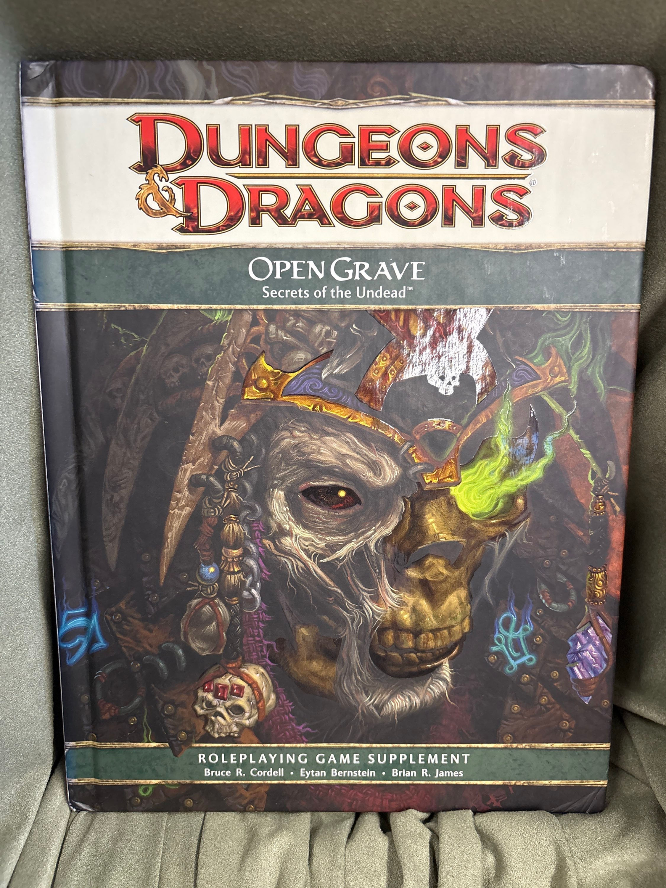 Dungeons & Dragons: Open Grave Secrets of the Dead by Bruce R. Cordell (HC) *VGG