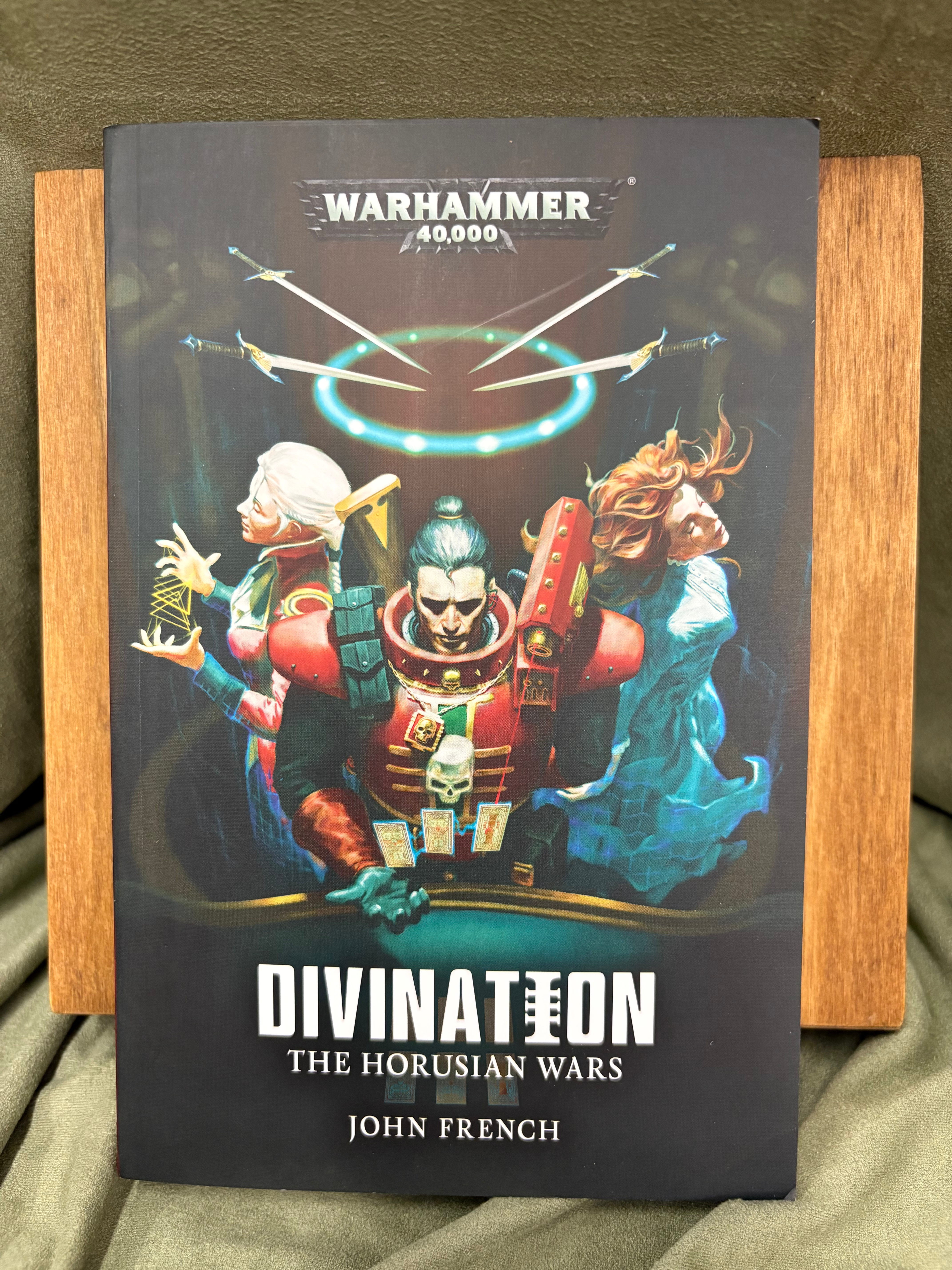 Warhammer: Divination The Horusian Wars by John French (paperback)