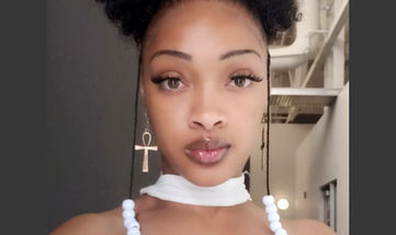 Gold Ankh Earrings.jpeg