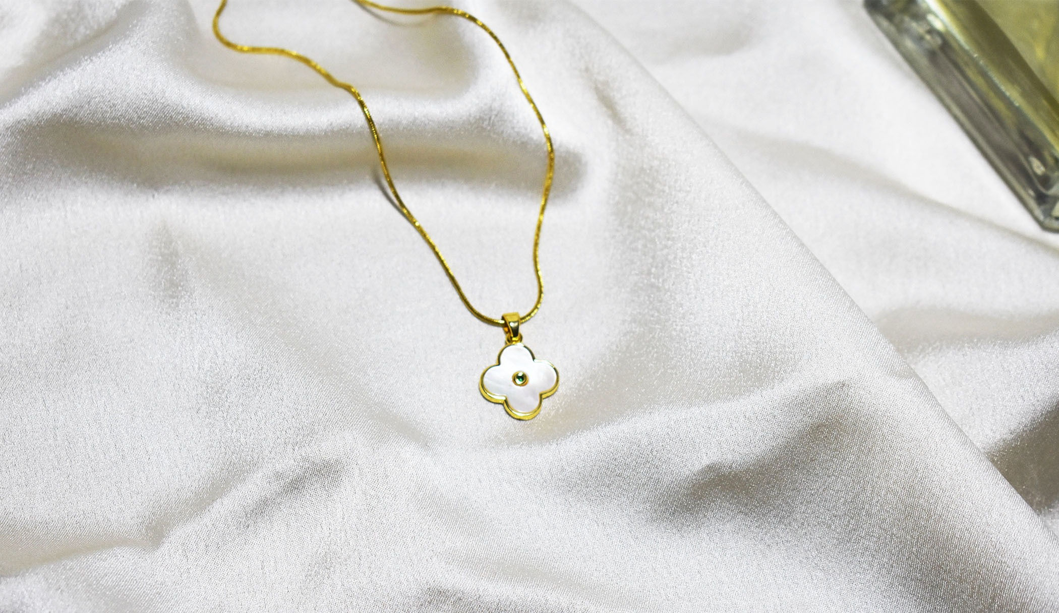Collier AM32