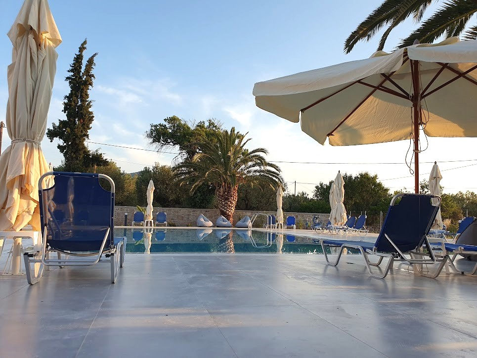 Sunshine Pool