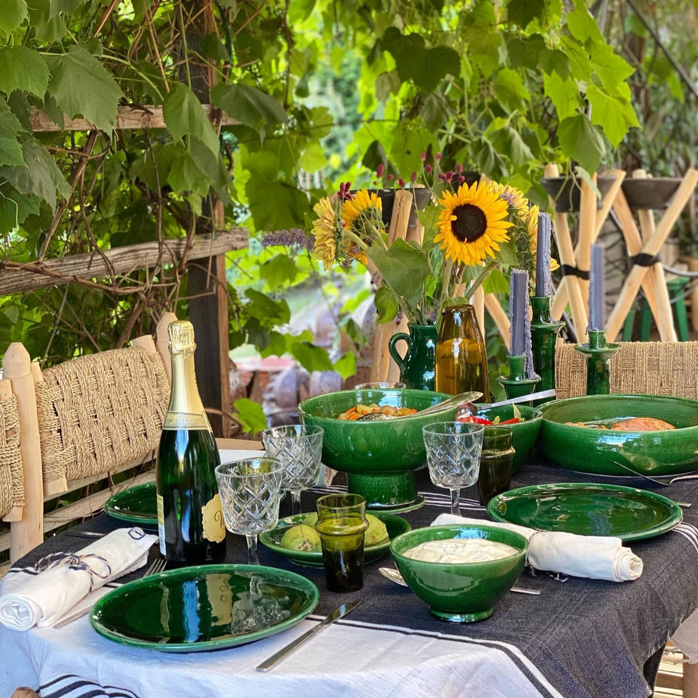 Tallrik handgjord grön