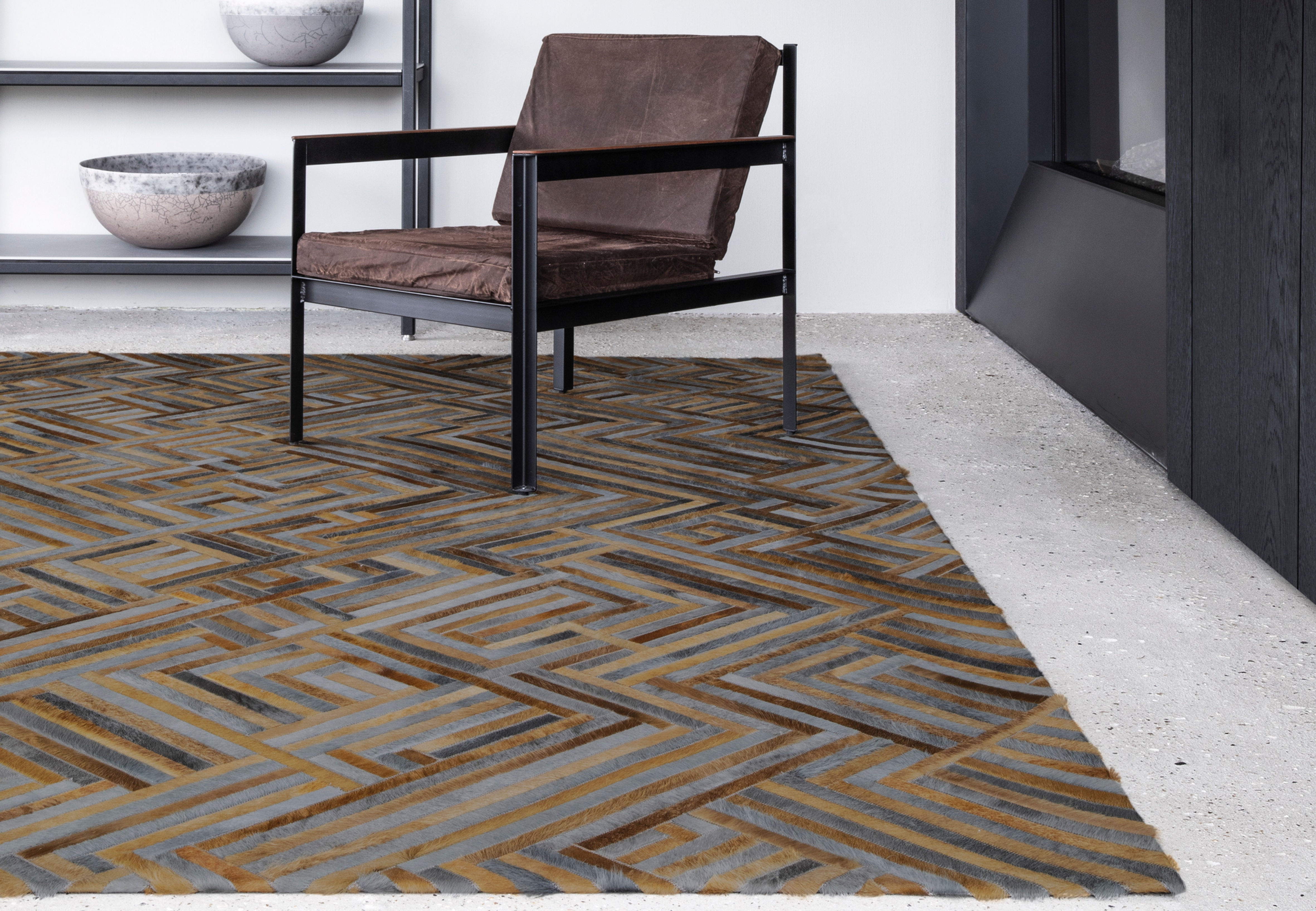 Connection Grey Gold