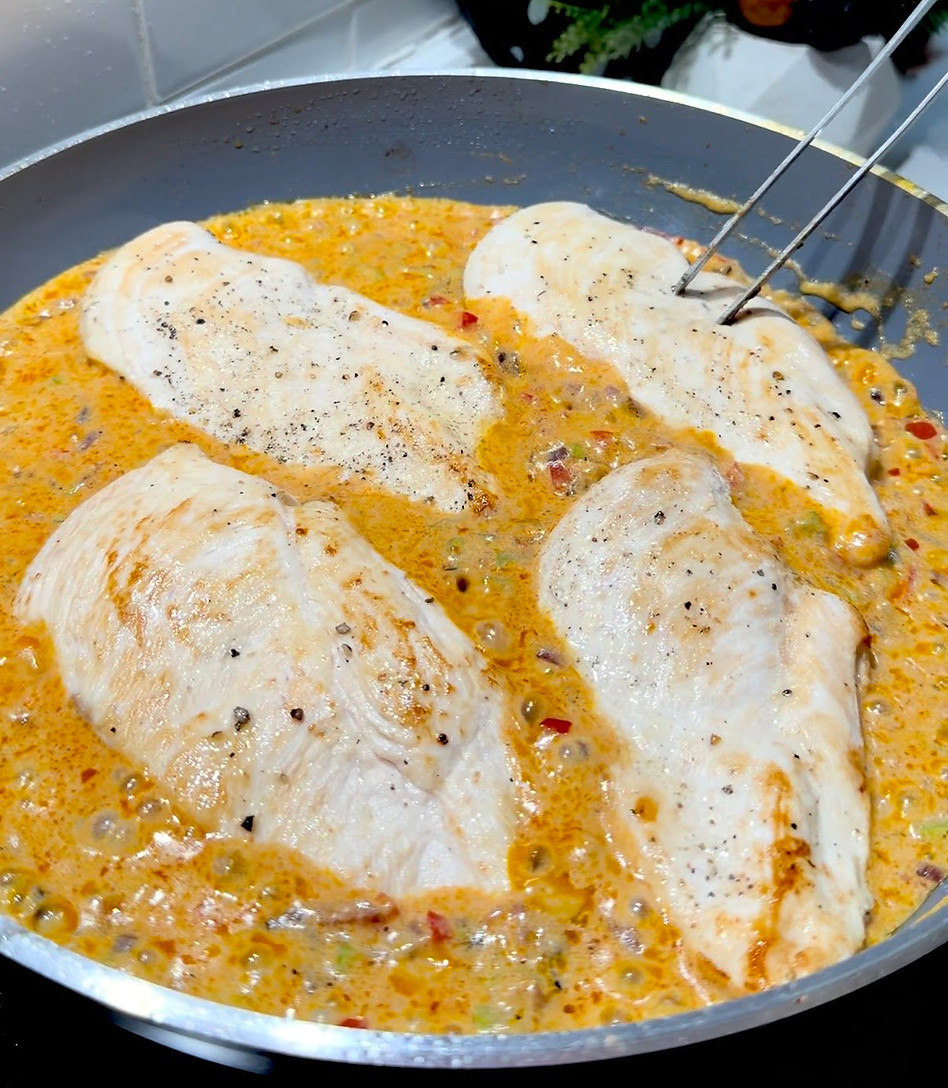 creamy chicken with vegetables and cheese sauce