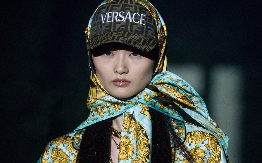 FENDI-BY-VERSACE_details-(42).jpg