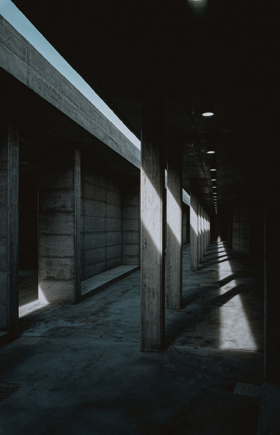 04