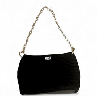 Bolsa de crochê preto profundo MD Création com alça dourada.