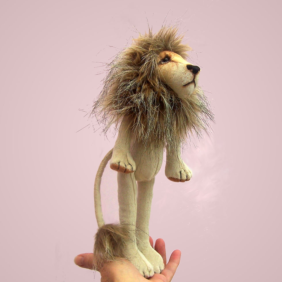 Thumbnail: Charlie Lion sewing kit
