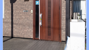 玄関ドアリフォーム