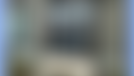 3月16日公開 玄関風除室取付工事