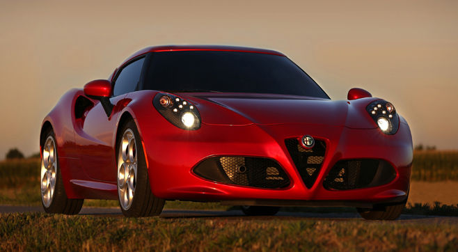 Alfa-Roméo-4C-Home