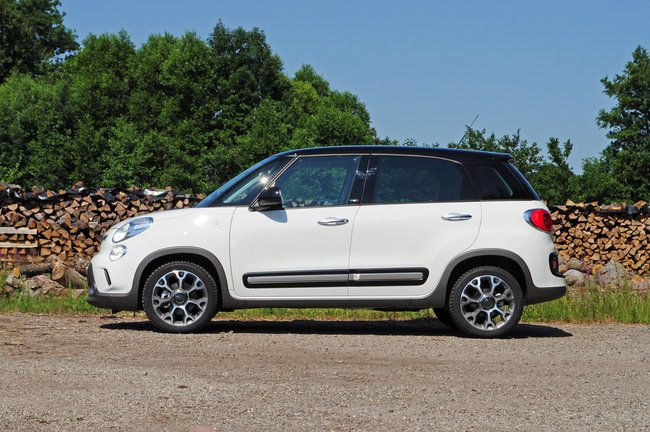 028A000006115810-photo-essai-fiat-500l-trekking
