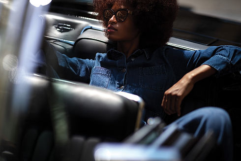 RMNYC-TW-CAR-PORTRAIT-RGTB-1920.jpg