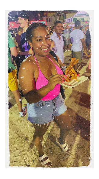 woman_eating_lobster.png