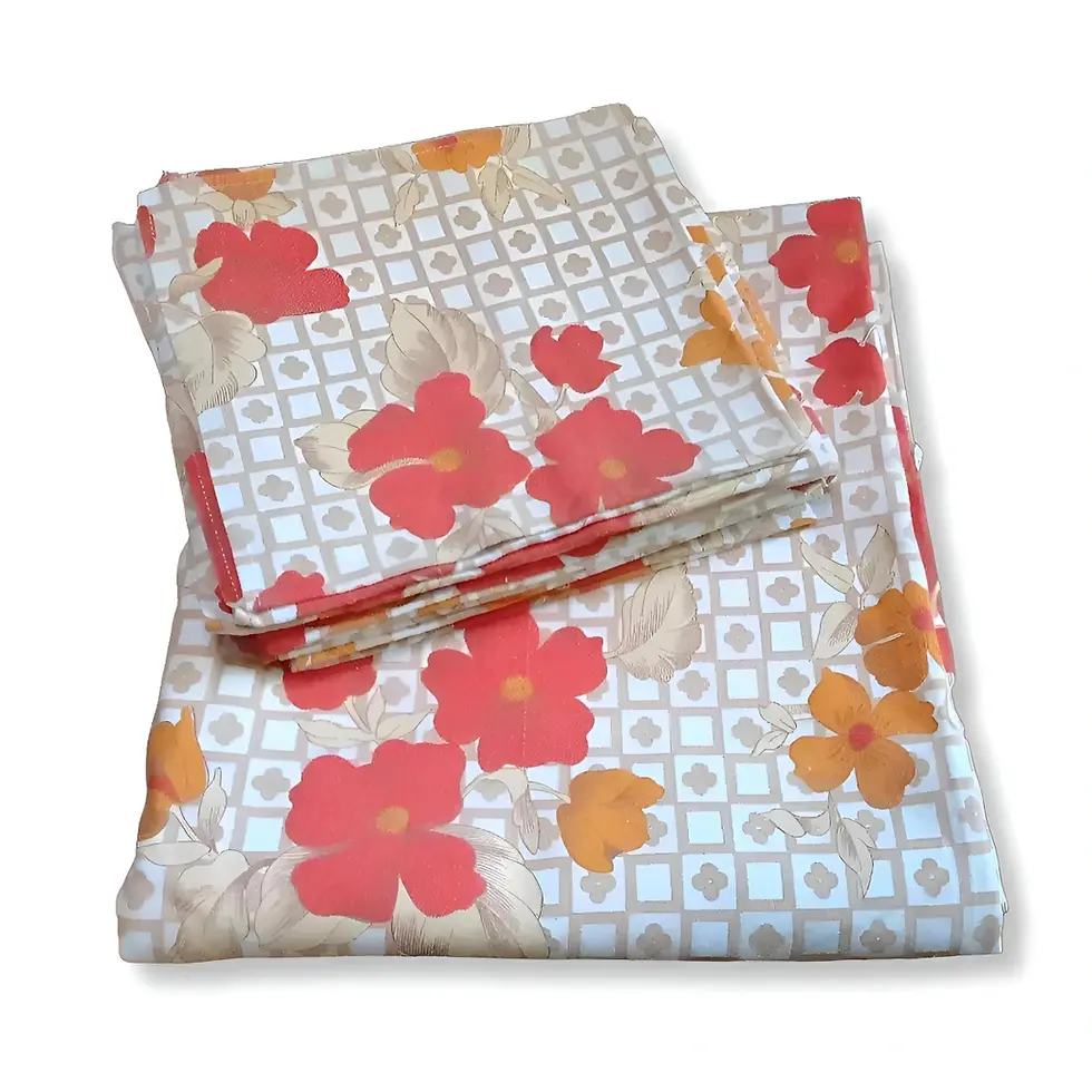 Nappe florale années 70 avec 12 serviettes, pliés de face