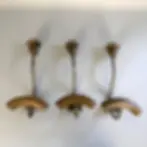 Lot de 3 patères double bois et métal ancien, face