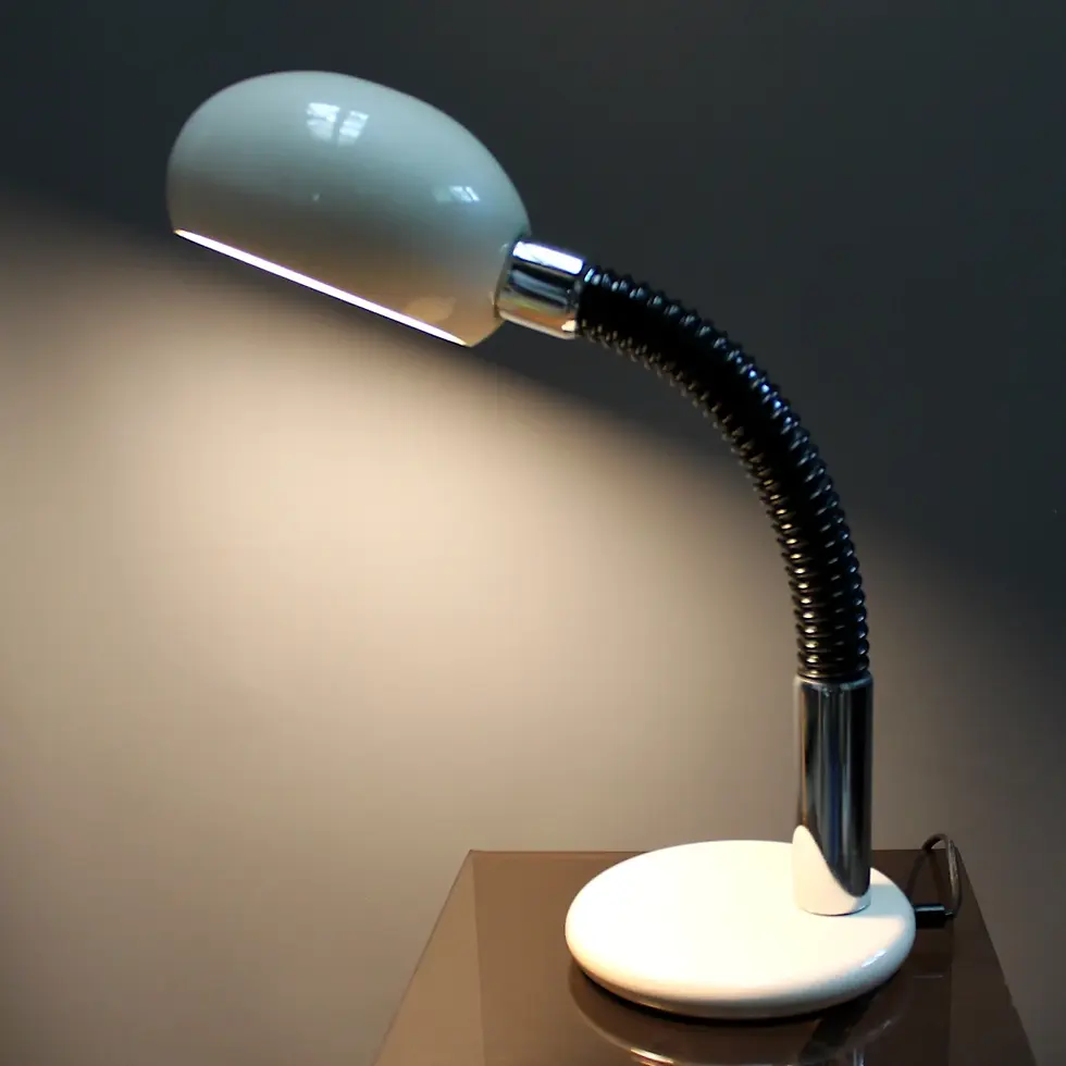 Lampe de bureau articulée GAMMA LUX Série Art 5000 année 70 vue de côté