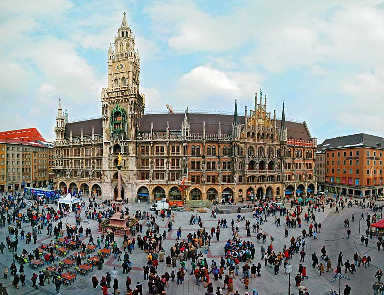 19 Marienplatz.jpg