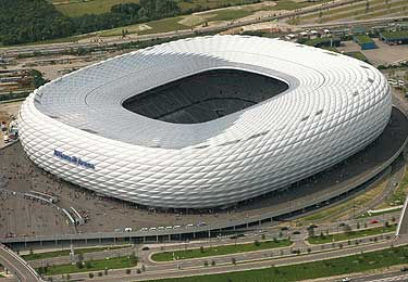 18_Allianz-Arena-München.jpg