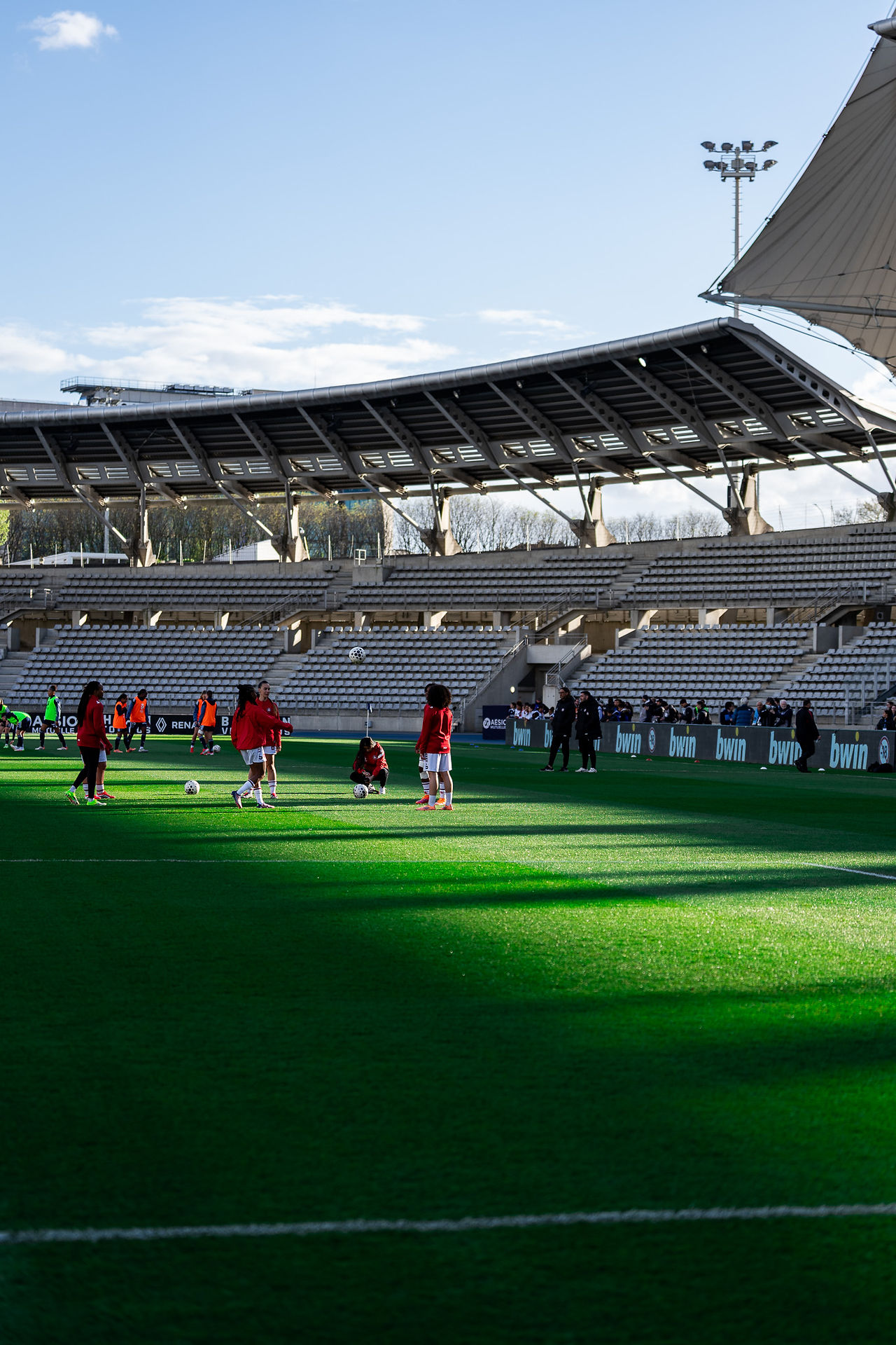 Stade Charlety entre le Paris FC et FC Fleury 91