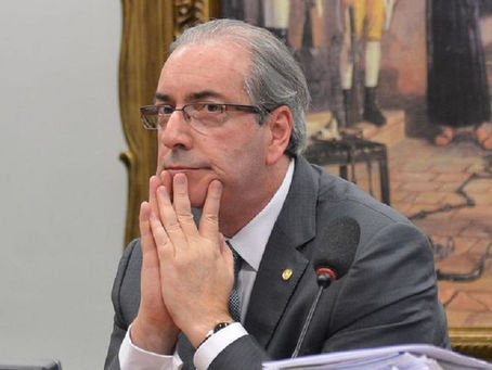 LINHA DIRETA: Eduardo Cunha vira réu por propinas no setor da aviação