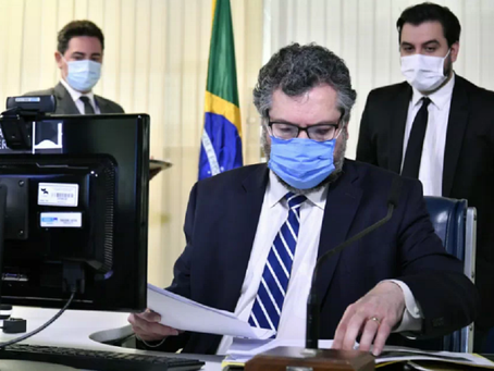 CUTUCADA: Ernesto Araújo deve ser demitido do Ministério das Relações Exteriores