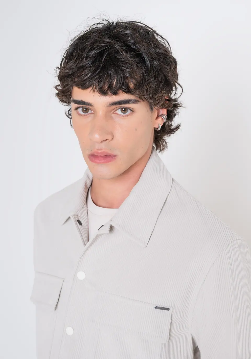 Miniature : CHEMISE « BERLINO » REGULAR FIT COUPE DROITE EN VELOURS CÔTELÉ BLANC