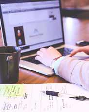 startupstockphotos-student-849822_1920.jpg