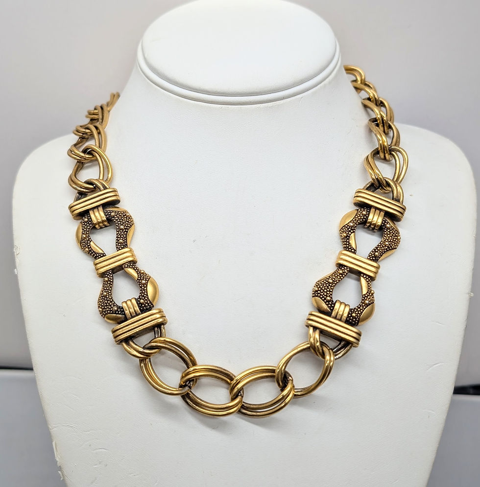 Thumbnail: Vintage 1980s Signed Monet Goldtone Link Necklace