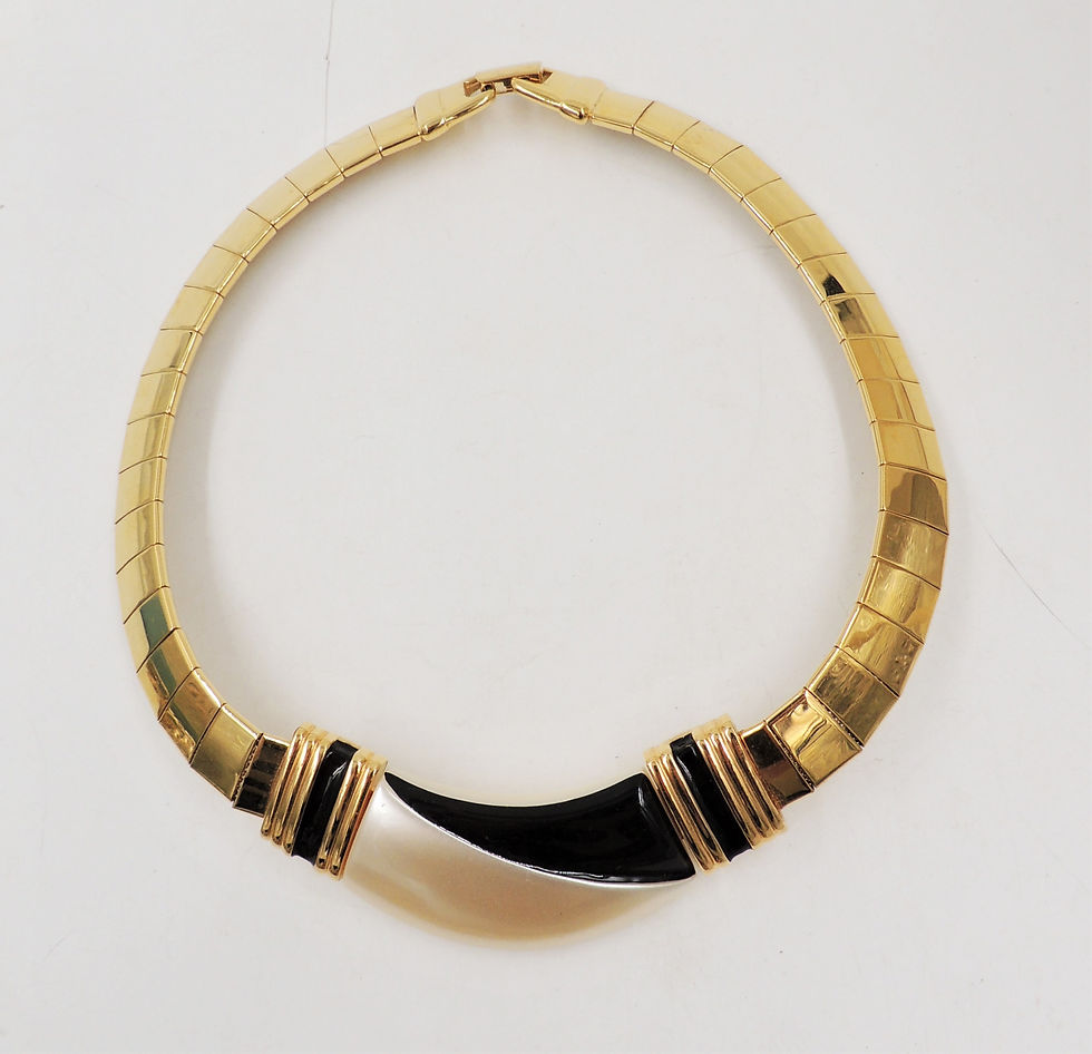 Thumbnail: Vintage 1980s Napier Goldtone Black & White Lucite Collar Necklace