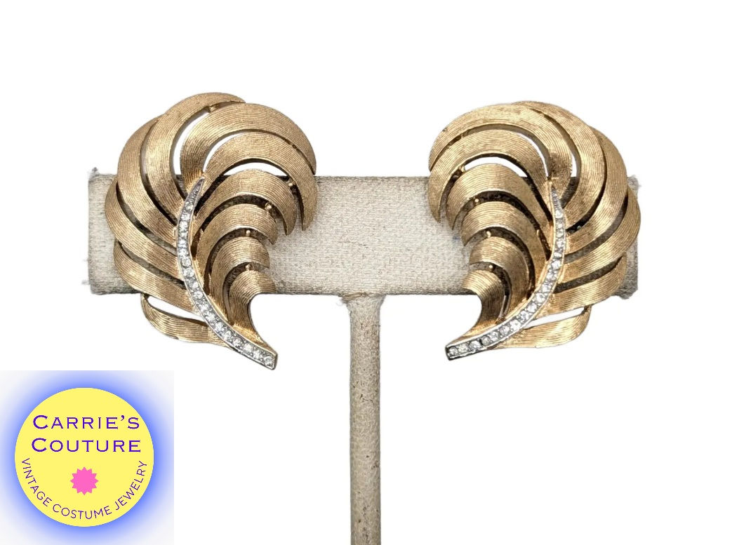 Vintage Signed Crown Trifari Rhinestone Feather Ad Piece Clip Earrings