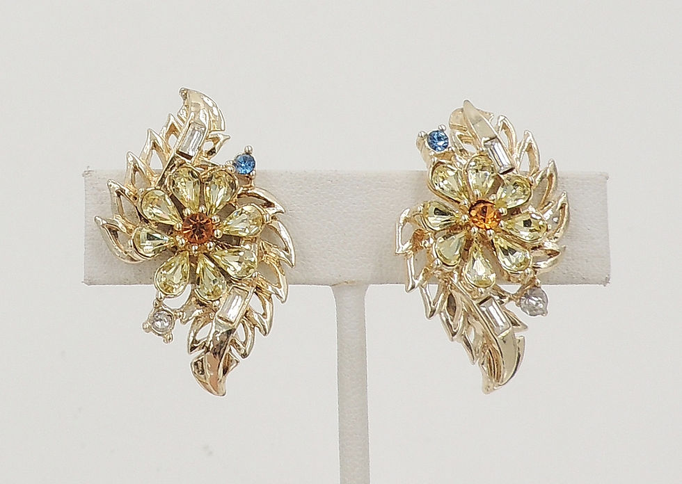 Thumbnail: Early 1950s Corocraft Rhinestone Flower Clip Earrings