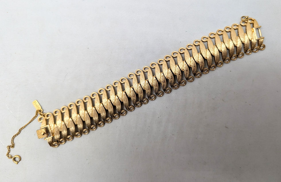 Thumbnail: Vintage 1960s Signed Monet Goldtone Articulated Bracelet