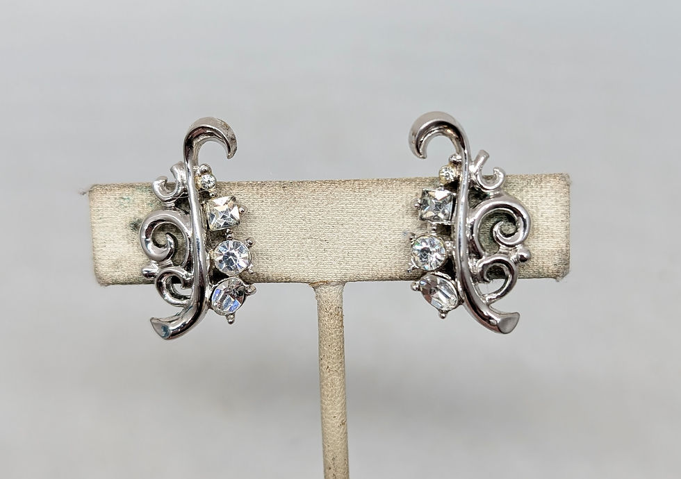 Thumbnail: Vintage Signed Crown Trifari Rhodium Plated Clear Rhinestone Clip Earrings, 1950