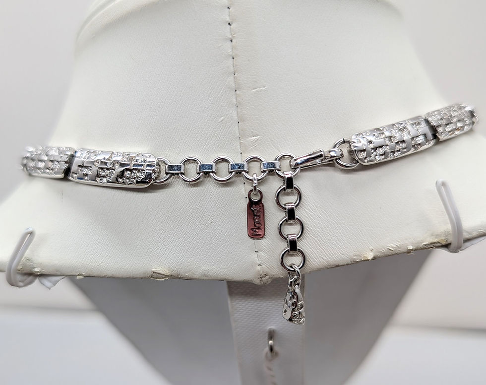Thumbnail: Vintage 1980s Signed Monet Rhodium Plated Textured Collar Necklace