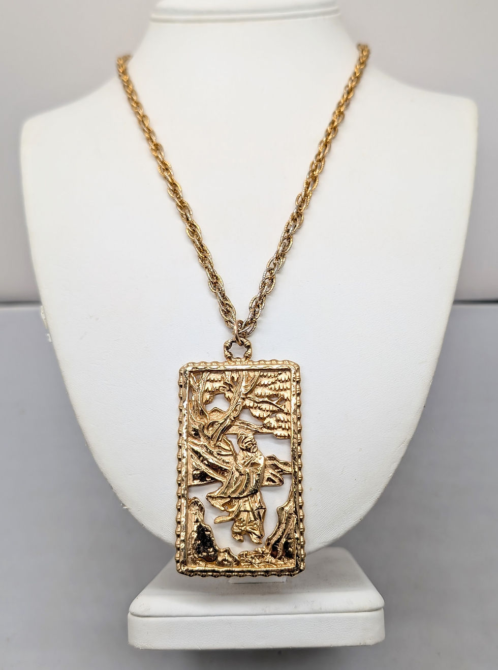 Thumbnail: Vintage 1960s Signed Napier Goldtone Asian Scene Pendant Necklace