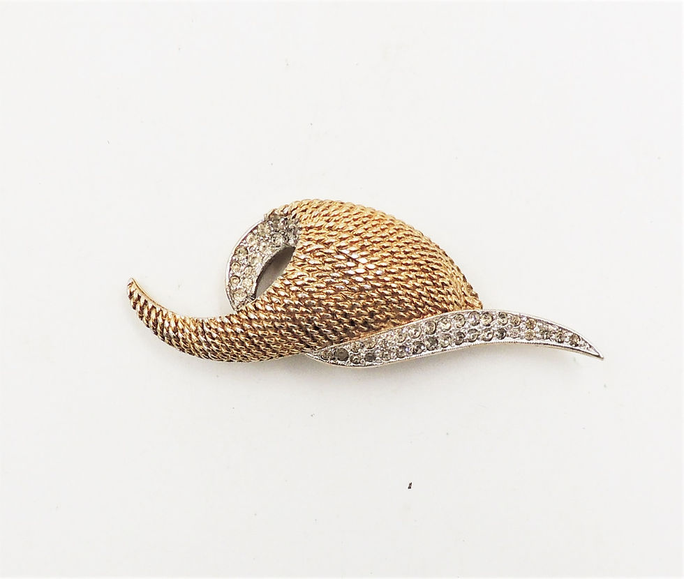 Thumbnail: Vintage 1960s Panetta Clear Rhinestone Wave Brooch
