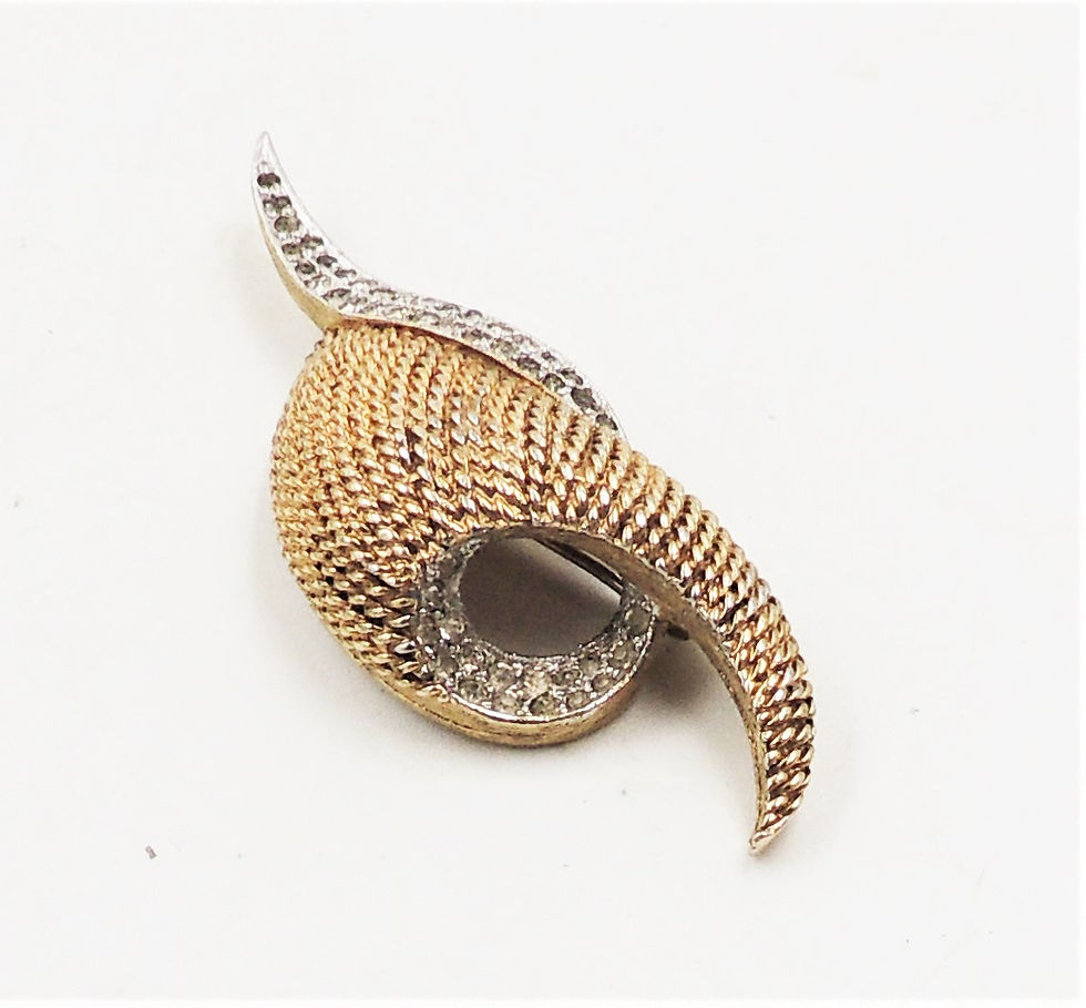 Thumbnail: Vintage 1960s Panetta Clear Rhinestone Wave Brooch