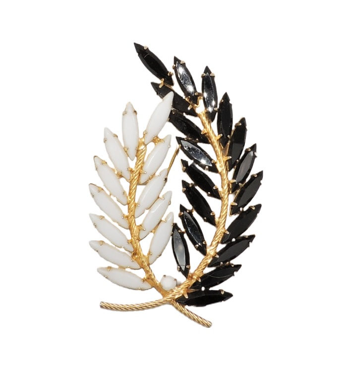 Vintage 1960s Signed Napier Marquise Rhinestone Leaves Brooch