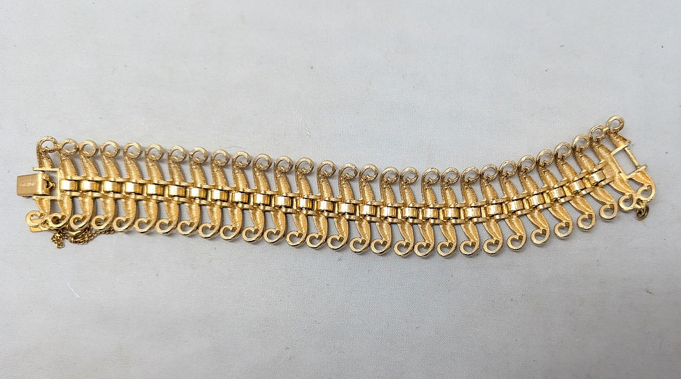 Thumbnail: Vintage 1960s Signed Monet Goldtone Articulated Bracelet
