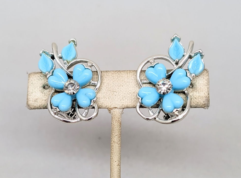 Thumbnail: Vintage Signed Kramer Turquoise Resin Flower Clip Earrings, 1955 Vogue Ad Piece