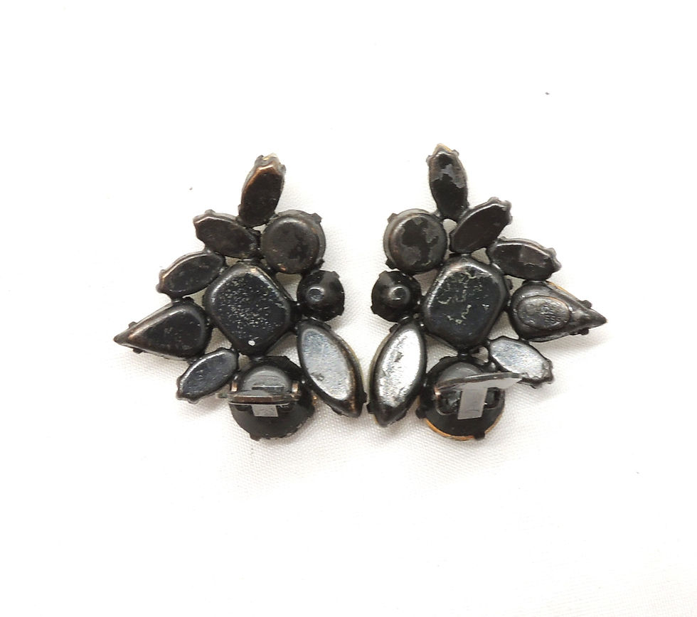 Thumbnail: Vintage 1960s Signed Alice Caviness White Clear Cuba Rhinestone Clip Earrings
