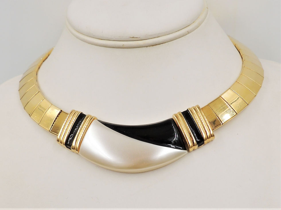 Thumbnail: Vintage 1980s Napier Goldtone Black & White Lucite Collar Necklace