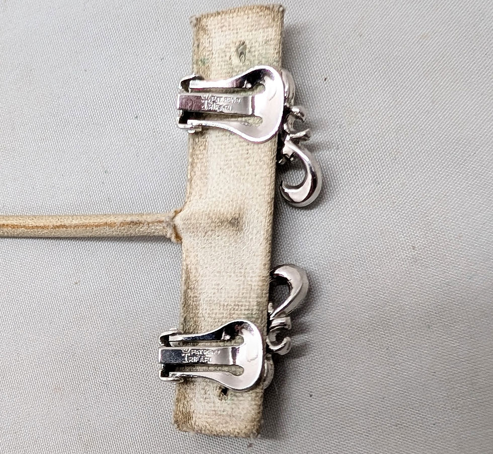 Thumbnail: Vintage Signed Crown Trifari Rhodium Plated Clear Rhinestone Clip Earrings, 1950