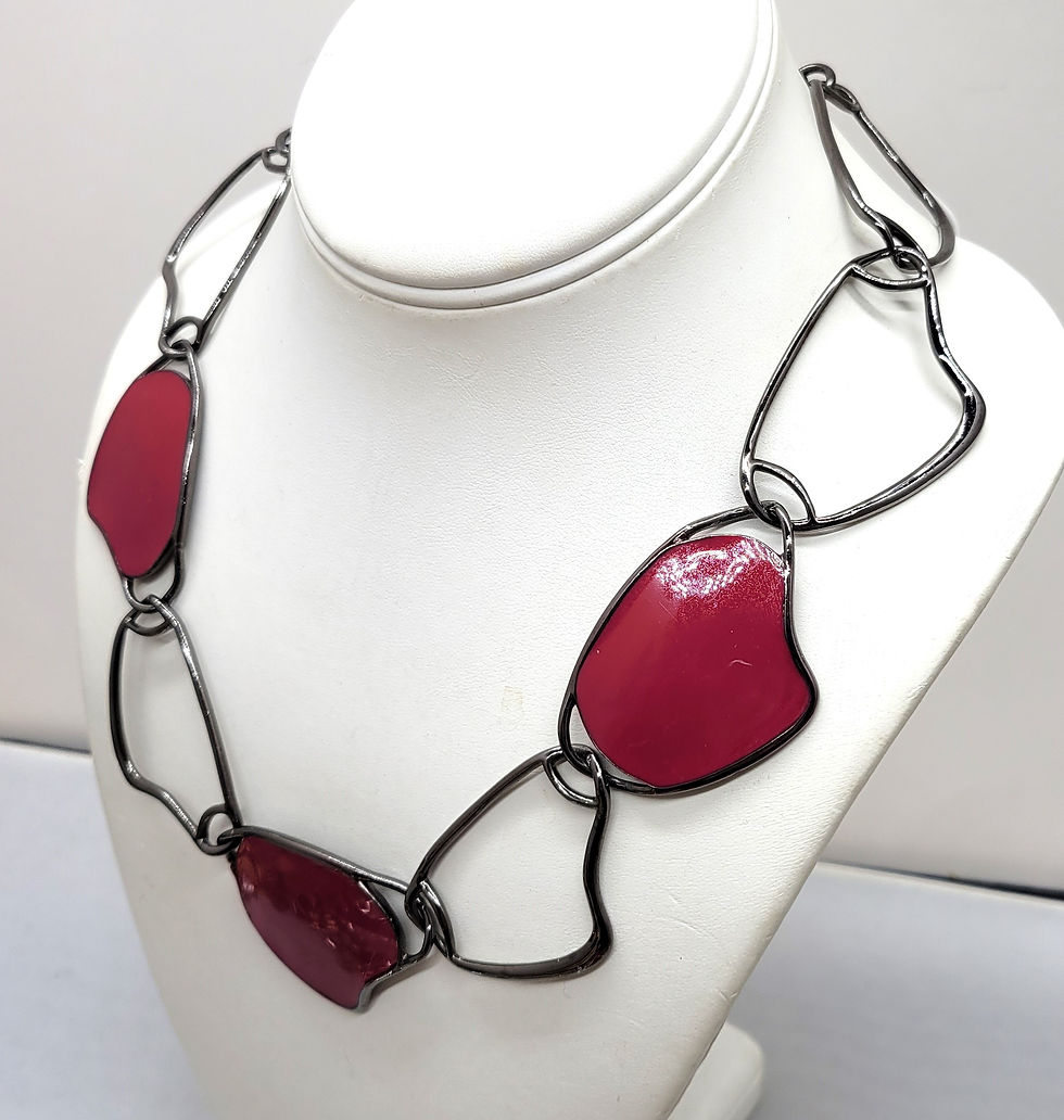 Thumbnail: Vintage Signed Monet Modernist Red Enamel Necklace