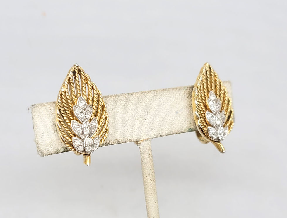 Thumbnail: Vintage Signed Crown Trifari Goldtone Wheat Sheaf Clear Rhinestone Clip Earrings