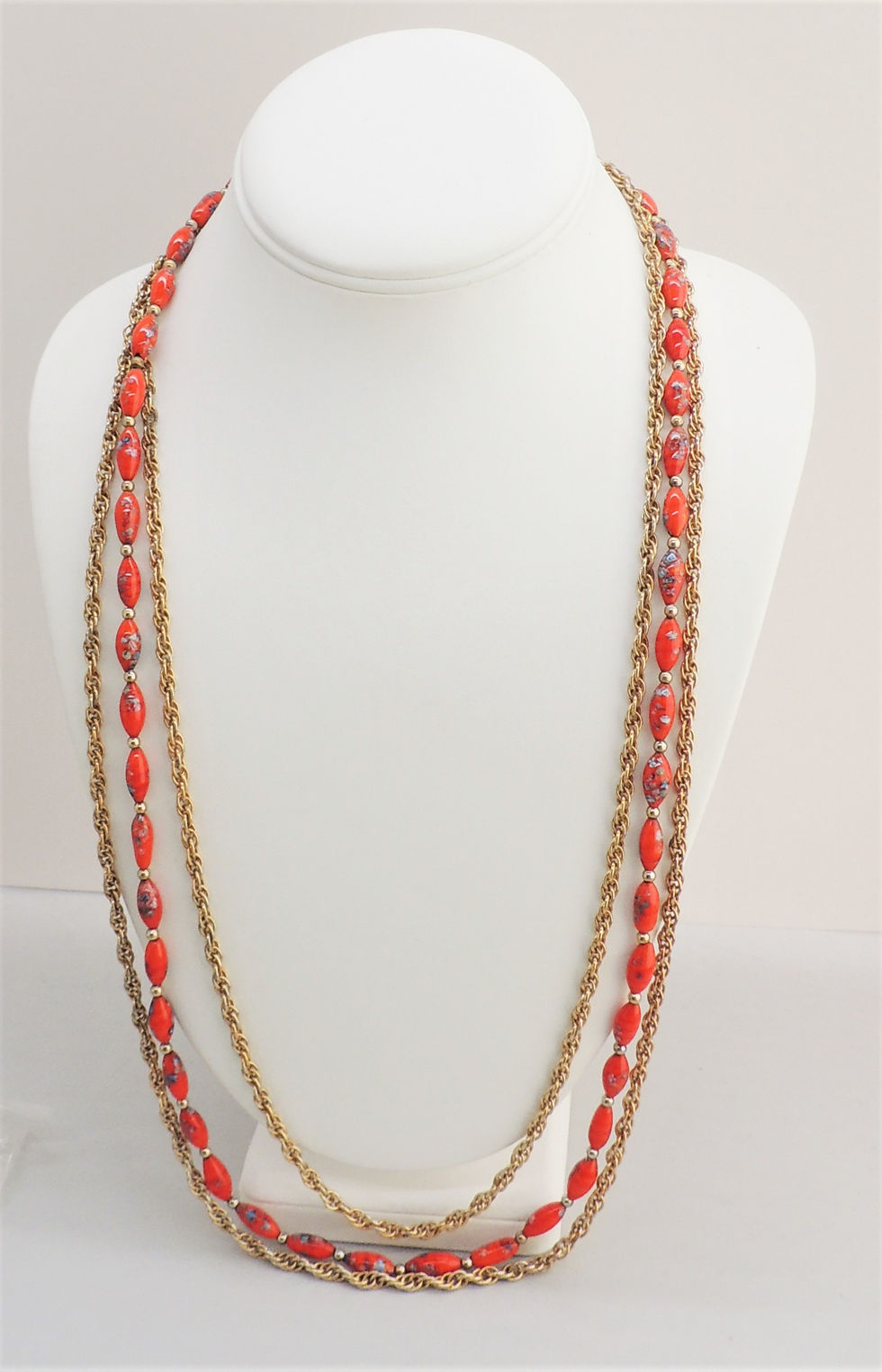 Thumbnail: Vintage 1960s Signed Napier Red Millefiori Beaded Sautoir Necklace